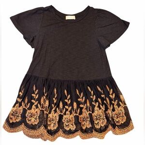 Altar’d State | Black Boho Floral Embroidered Peplum Top Size: Small